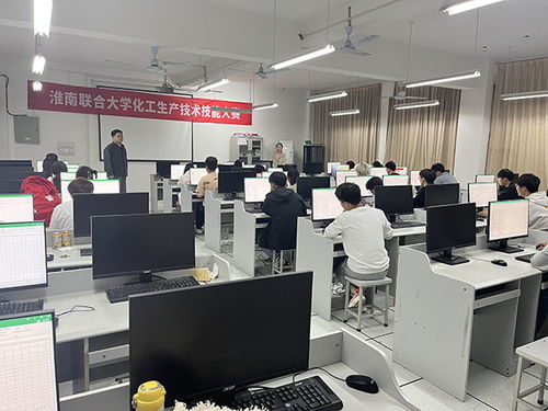 制藥與材料學(xué)院成功舉辦2023年化工生產(chǎn)技術(shù)及首屆現(xiàn)代化工HSE兩項(xiàng)技能大賽校賽，賦能生物化工產(chǎn)品技術(shù)研發(fā)人才培養(yǎng)